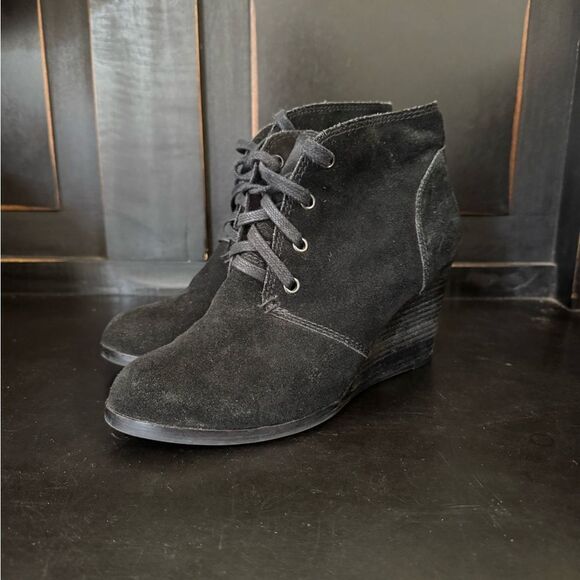 Black Suede Women's Ankle Boots - Picture 1 of 5